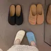 Mules estilo boho com biqueira aberta para mulheres, calçados de verão para uso externo, novo modelo 2026, sandálias slip-on Birkenstock para férias