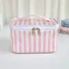 Bolsa de Cosméticos Rayada de PVC Transfronteriza, Bolso de Mano Impermeable de Gran Capacidad, Aspecto de Alta Calidad, Moderno y Portátil, Bolsa de Almacenamiento para Cosméticos
