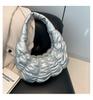 Corea del Sur Sentido Avanzado Gran Capacidad Bolso Nube Plisado 2024 Verano Nuevo Ligero Combinable Casual Dumplings Bolso de Hombro