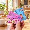 Lindo Divertido Creativo Tipo Pulsador Mini Yahtzee Dados Colgante Estudiante Alivio del Estrés Máquina de Juego Llavero Regalo Portátil