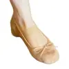 Sapatilhas estilo francês, novos versáteis sapatos Mary Jane 2026, sapatos baixos de camurça retrô femininos de bico quadrado