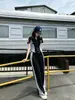 Conjunto Esportivo Casual para Mulheres, Estilo Fino de Verão, Roupas Femininas Modernas e Elegantes, Conjunto de Duas Peças com Blusa de Manga Curta Color Block Emagrecedora e Calça Wide Leg