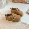 Birkenstocks Retro para Niños Suela Suave Doble Hebilla Niñas Pequeñas Antideslizantes Zapatos Pequeños de Piel Estilo Nuevo Primavera/Otoño 2026 Mocasines