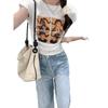 Camiseta Irregular Cinza de Manga Curta com Ombro Direito Descoberto para Mulheres Design de Verão Nicho Americana Slim Fit Camisa Top
