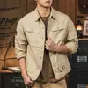 Chaqueta de trabajo retro americana para hombre, ligera, nuevo estilo 2026, cuello de camisa caqui, transpirable, chaqueta casual de negocios