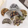Pasador Grande con Estampado de Leopardo en Forma de Luna Transfronterizo para la Parte Trasera de la Cabeza, Pinza de Tiburón de Gama Alta, Accesorio Versátil para el Cabello