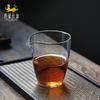 Copa de justicia de vidrio de borosilicato alto transparente engrosada estilo japonés juego de té doméstico resistente al calor mar de té pequeña taza masculina para té