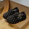 Zapatos casuales retro de gamuza con lunares para mujer, nueva colección de otoño 2026, estilo coreano moderno y versátil, cómodos zapatos planos de algodón con detalle de hebilla