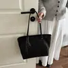 2026 Nueva Bolso Tote Tejido a Mano de Moda Bolso de Hombro de Gran Capacidad Elegante para Viajes Diarios para Mujeres