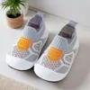 Zapatos para Bebé para Primavera, Otoño y Verano, para Niños y Niñas de 1 a 3 Años, Zapatos Transpirables de Suela Blanda para Caminar, Zapatos para Niños, Calcetines
