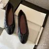 Sapatilhas Clássicas Estilo Chanel para Mulheres com Laço, Bico Redondo, Raso Baixo Slip-On Confortáveis Versáteis Mocassins
