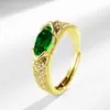 Transmissão ao Vivo do Jardim de Infância Venda Quente Acessível Estilo Luxuoso Banhado a Cobre Ouro 18K Zircônia Colorida em Formato Marquise Anel para Dedo Indicador Tendência Ins Feminino