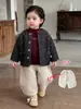 Novo conjunto de outono e inverno para meninos, jaqueta acolchoada infantil, calça, camiseta de manga comprida conjunto de três peças, roupas infantis estilo coreano