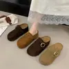 Mules cerrados de suela gruesa y talla pequeña para mujer, nuevo estilo vintage 2026 con hebilla de cinturón y aumento interno de altura
