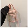 2026 Novo Modelo de Luxo Moda Casual Nicho Texturizado Bolsa Saco para Mulheres Versátil Tendência Celebridade da Internet Simples Bolsa Transversal
