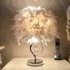 Lámpara de mesa con plumas de celebridades de Internet, lámpara decorativa de estilo nórdico para sala de estar, lámpara de noche para niña, lámpara de noche creativa.