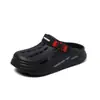 Zuecos de verano para hombre fabricados en fábrica, sandalias deportivas cómodas para la playa, pantuflas de doble uso con punta cerrada y suelas gruesas