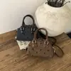 Bolsa de Mão Feminina Nova de Ponto Cruz de Luxo, Nova Bolsa de Ombro Versátil Casual da Moda de Verão, Bolsa Transversal