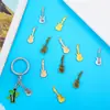 Acessórios de joias de liga DIY pingente de instrumento musical guitarra pingente pequeno de liga retrô P103