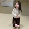 Top interior básico de cuello alto con volantes para niños Maiyoyo, estilo coreano, elástico y amigable con la piel