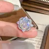 Anillo Octagonal de Aguamarina Corte Milenio para Mujer, Moderno y Lujoso con Incrustaciones de Diamante de Alto Carbono Anillo de Flor de Rosa