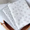Tecido de Algodão Estilo Coreano com 40 Fios e Estampas Florais Pequenas, Tecido Floral Pequeno Estilo Ins Estilo Coreano com Tons de Cor Ultra Suaves, Tecido Floral Puro