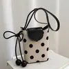 Bolsa cruzada para teléfono móvil coreana de lunares súper popular 2026, bolso de hombro y cruzado de moda de verano dulce y elegante para ir al trabajo