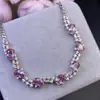 Pulseira de Alexandrita Tem um Forte Efeito de Mudança de Cor Vermelho-Verde, Parecendo Verde a Verde-Azulado Sob a Luz do Sol