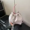 Bolso de Mano Pequeño para Mujer 2025 Nuevo Primavera Bolso Cubo con Cordón Versátil Estampado de Flores Bolso Cruzado con Cadena Ins