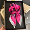 Pañuelo Estampado de Seda Artificial de Carreras de Caballos Vintage, Chal de Alta Gama, Pañuelo para el Cuello de Protección Solar, Pañuelo Cuadrado Pequeño, Pañuelo para la Cabeza, Bufanda para Mujer