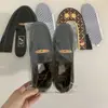 Sapatos de Papel Grandes Semi-Acabados para Homens e Mulheres, Sapatos de Couro para o Festival das Onze Roupas Frias, Sapatos de Algodão com Preço Especial no Atacado para Queimar Papel para Adorar os Túmulos