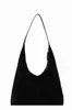 Bolsa de Ombro Retro Maillard para Mulheres 2026 Nova Tendência Bolsa Tote de Veludo Coreana Versátil Grande Capacidade Bolsa de Ombro