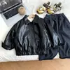 Jaqueta de couro masculina, estilo primavera e outono, nova coleção 2026, jaqueta de couro de moto legal e estilosa para crianças, roupa de outono para bebês