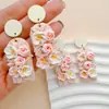 Pendientes Florales Frescos y Dulces para Mujer, Diseño de Moda con Flores Tridimensionales, Pendientes de Arcilla Suave, Tachuelas con Temperamento Ultra-Hada