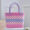 Bolsa Pequeña de Plástico Tejido Cuadros Frescos, Canasta de Regalo Souvenir Tejida a Mano, Bolso Bandolera Cesta para Verduras, Bolsa para Vacaciones en la Playa junto al Mar