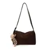 Bolso de mano retro de gamuza para otoño e invierno para mujer, nuevo estilo 2026, diseño simple, gran capacidad, bolso de hombro, bolso cruzado, adecuado para el trabajo y para ir al trabajo
