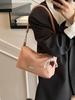 Bolso Pequeño de Alta Gama para Mujer 2025 Nuevo Verano Versátil Bolso Cruzado Casual de Hombro Axila Almohada