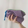 Bolsa de cosméticos xadrez pequena clássica portátil bolsa de papelaria retrô com cores contrastantes estojo multifuncional de grande capacidade