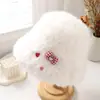 2025 Invierno Lindo Dibujo Animado Versátil Piel Sintética de Conejo Cálido Sombrero Cubo para Mujeres Estilo Coreano Felpa Nicho Protección de Orejas Sombrero de Pescador