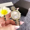 Reloj redondo para mujer con bisel totalmente de diamantes, esfera de nácar, calendario e incrustaciones de diamantes, reloj de pulsera de nicho moderno con un toque de alta gama