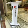 Podio transparente en stock, atril de cristal, soporte acrílico para anfitrión, podio para presentador, mostrador de servicio y mostrador de atención al cliente