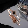 Acero de Titanio Oro 18K Brazalete Romano Abierto para Mujer Diseño Nicho ins Lujo Ligero Exquisito Alto Sentido Celebridad de Internet Estilo Caliente