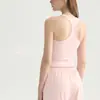 Chaleco deportivo de cuello halter con almohadillas fijas en el pecho, chaleco de yoga de cuello cuadrado con almohadillas integradas en el pecho, sujetador deportivo de espalda cruzada para usar como prenda exterior
