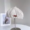 Inverno Novo Veludo Cotelê Letra Etiqueta de Couro Boina Feminina Casual Moda Chapéu de Pintor Literário Versátil Chapéu Abóbora Tendência