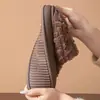 Nuevas pantuflas de algodón peluche para hombre y mujer, lindas para usar al aire libre en otoño e invierno, zapatos gruesos para el hogar, maternidad, pantuflas peludas cerradas antideslizantes