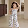 2026 Verano Nuevo Casual Estampado Tirante Fruncido Playa Pantalón Pierna Ancha Mono para Niñas Ropa Infantil Venta al por Mayor