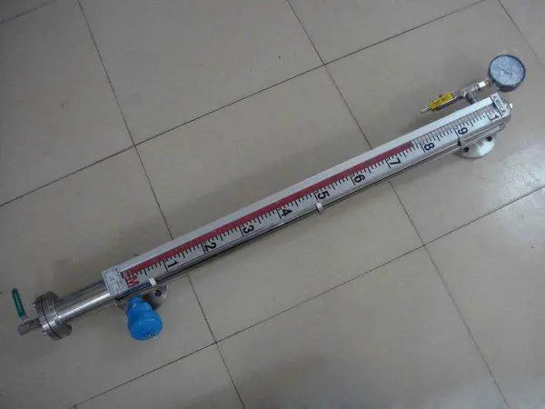 UHZ系列磁翻板液位计3.jpg