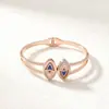 Nova Pulseira de Aço Titânio com Preço Especial para Mulheres em Formato de C Fashionável com Diamantes Resistente à Cor Alta Qualidade Joia para Melhor Amiga