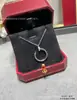 Collar de uñas con taladro de cabeza y cola de diamantes completos familia K versión alta, mismo estilo que las socialités, estilo de lujo ligero, incrustado con diamantes, sensación de alta gama, cadena para la clavícula