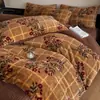 Manta con Estampado de Leopardo Maillard de Piel de Conejo Juego de Cuatro Piezas Invierno Engrosado Cálido Sábana Bajera y Funda de Edredón de Terciopelo de Leche Ropa de Cama